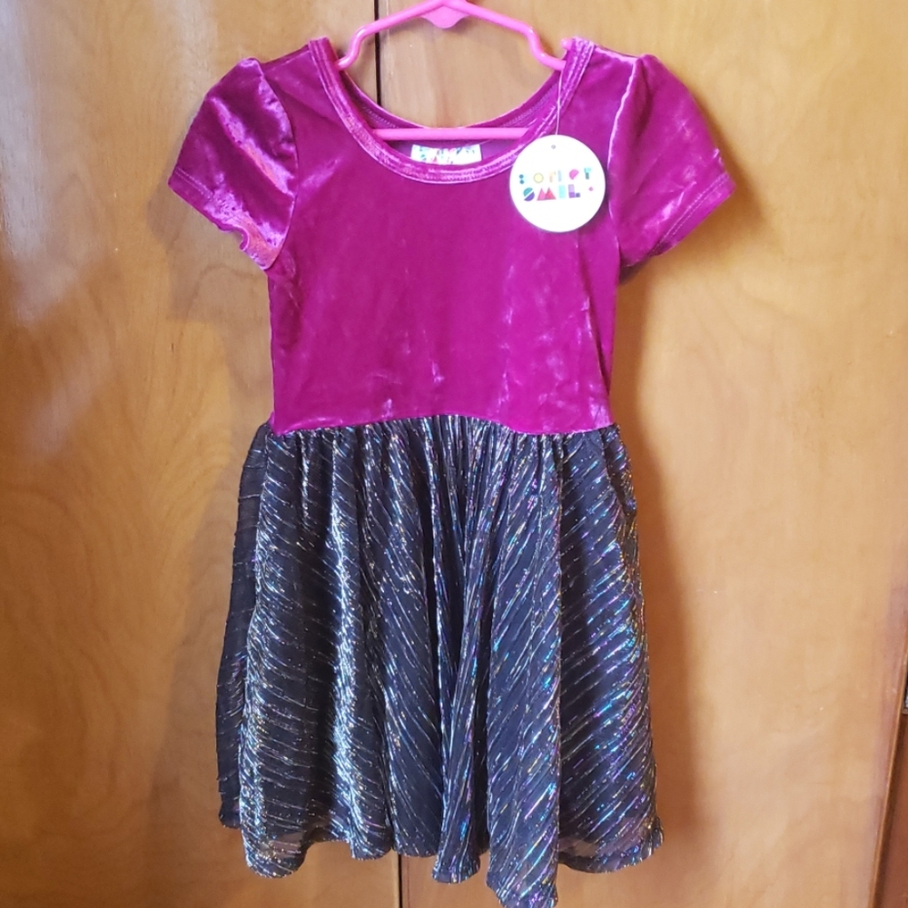 NWT Magenta  Fancy Style